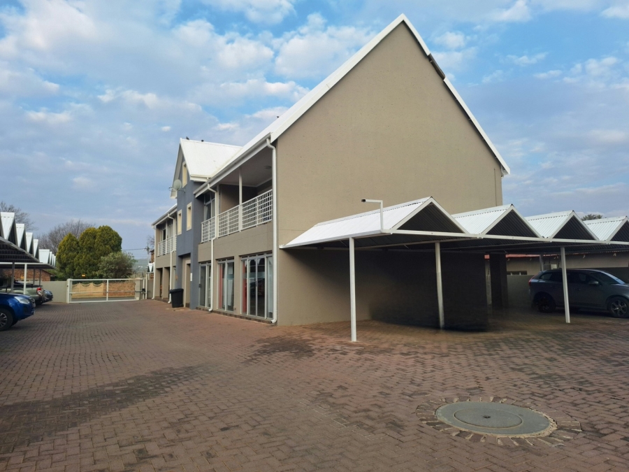 2 Bedroom Property for Sale in Die Bult North West